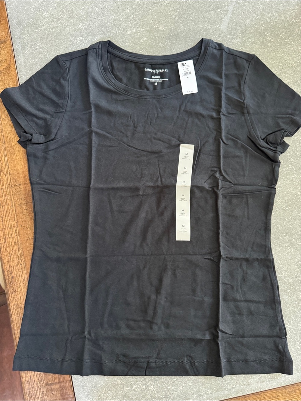 Banana Republic Black Short Sleeve Scoop Tee